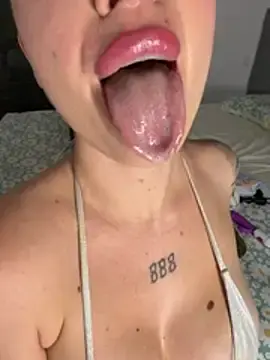 Stripchat Free Porn Cam of BlxckFaceXx