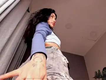 Stripchat Best live sex cam show of Giovanna_oliveira
