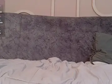 Stripchat Live Sex Cam of Sweet_Alessandre