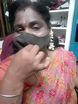 Stripchat Free Live Porn of Tamil_Kavitha10