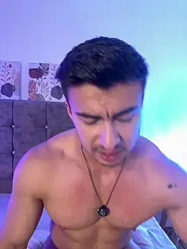 Stripchat Best live sex cam show of Chris_Clarck