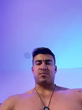 Stripchat Free Live Porn of Chris_Clarck