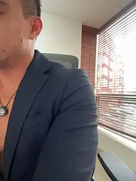 Stripchat Adult Webcams of Chris_Clarck