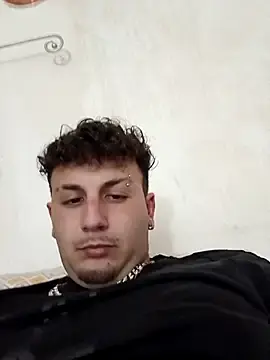 Stripchat Nude Webcam of Italianobull02