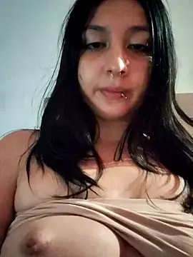 Stripchat Live Sex Cam of Maiden-Hot