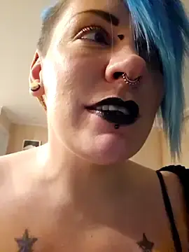 Stripchat Adult Webcam of PinkTheHawk