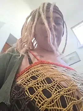 Stripchat Live Porn of PinkTheHawk