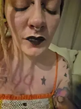 Stripchat Sex Chat of PinkTheHawk