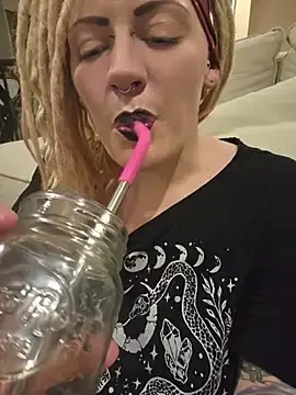Stripchat Adult Webcams of PinkTheHawk