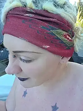 Stripchat Adult Webcams of PinkTheHawk