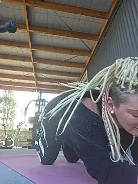 Stripchat Live Sex of PinkTheHawk