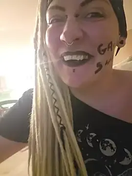 Stripchat Sex Chat of PinkTheHawk