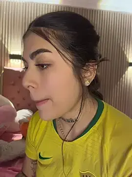 Stripchat Live Porn of Sarasanders_4