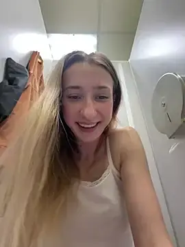Stripchat Adult Webcams of Lia-see-ya