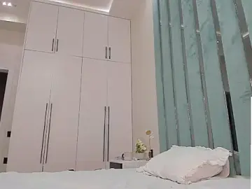 Stripchat Nude Webcam of VivianMiller_