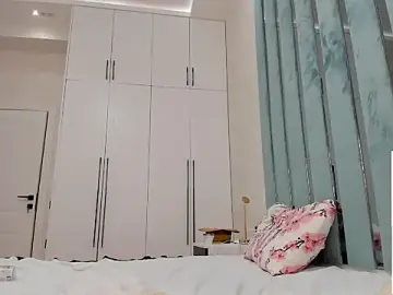 Stripchat Sex Cam of VivianMiller_