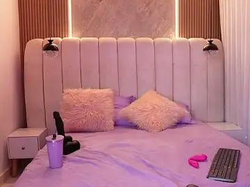 Stripchat Watch Live Sex Cams of emyli_sw_