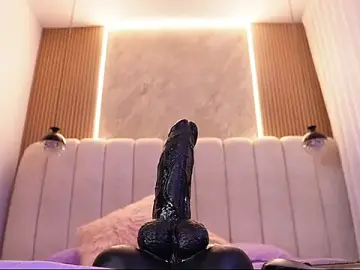 Stripchat Live Porn of emyli_sw_