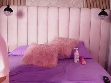 Stripchat Watch Live Sex Cams of emyli_sw_