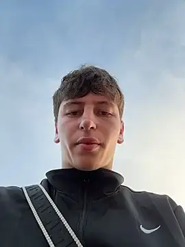 Stripchat Live Porn of ARON_LUXX