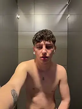 Stripchat Adult Webcam of ARON_LUXX