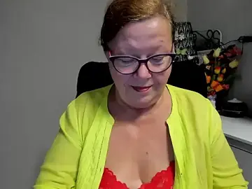 Stripchat Live Sex Cam of Adelewildx