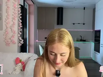 Stripchat Best Webcam of BlondieBoom