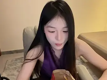 Stripchat Adult Video Chat of Robin-o3