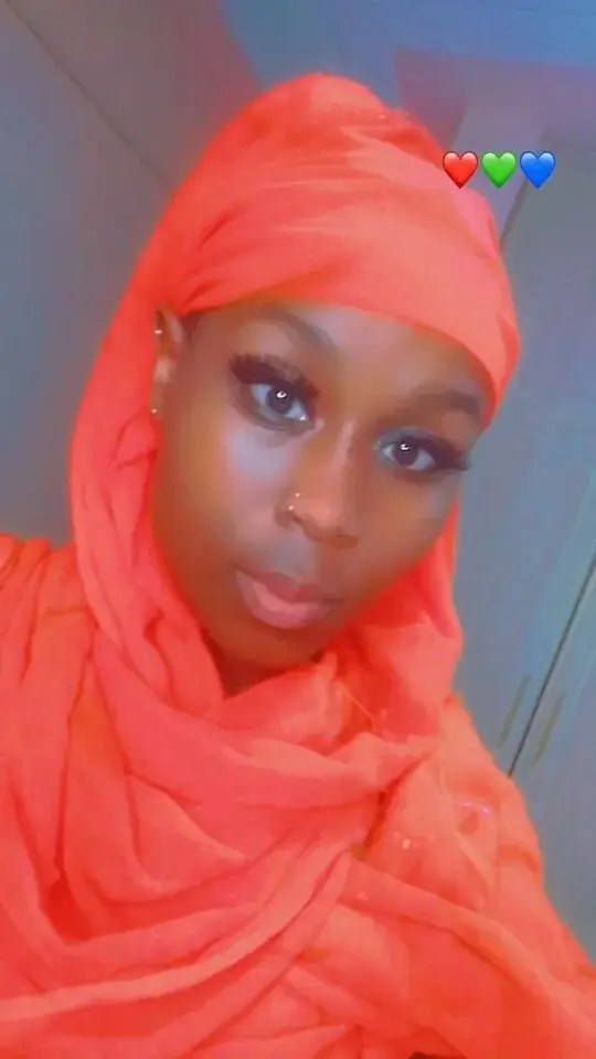 pretty_almah