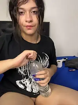 Stripchat Nude Webcam of Haru_Ozk