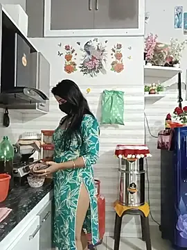 Stripchat Live Sex Cam of Kaur_Simran_01