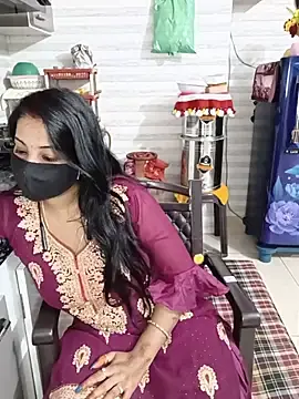 Stripchat Live Sex Cam of Kaur_Simran_01