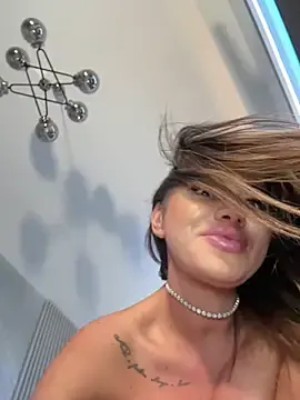 Stripchat Nude Webcam of KirstieVegas