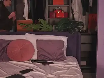 Stripchat Watch Live Sex Cams of Monique_Celeste