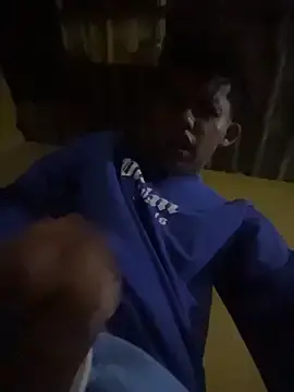Stripchat Live Sex Cam of Stickmendez