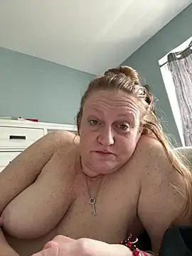 Stripchat Best Webcam of Kellilyn10