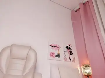 Stripchat Adult Video Chat of Reina_-