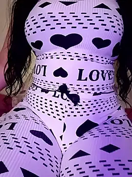 Stripchat Sex Cam of _Almas_