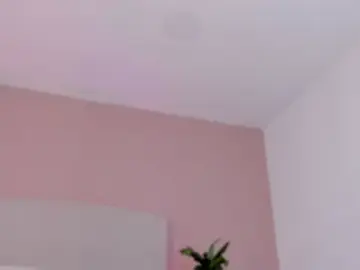 Stripchat Best Webcam of emmiily_z