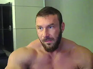 Stripchat Free Live Porn of muscularkevin