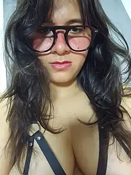 Stripchat Adult Webcam of Kitty_Kalifa