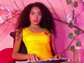 Stripchat Watch Live Sex Cams of Charlotte_Love10
