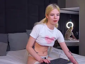 Stripchat Adult Webcams of Ester_Still