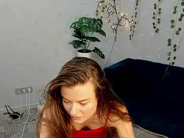 Stripchat Watch Live Sex Cams of Graceee_