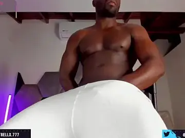 Stripchat Live Sex Cam of Latrellx7