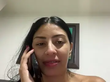 Stripchat Free Porn Cam of AbrilSantosxo
