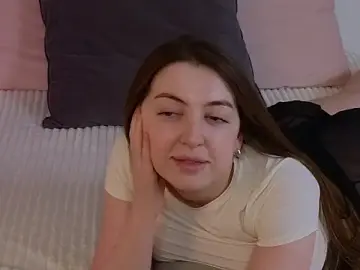 Stripchat Sex Cam of Ann_moon__