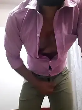 Stripchat Free Porn Cam of Guyinformal