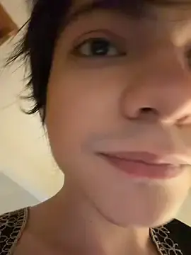 Stripchat Watch Live Sex Cams of SasukeUhchiaa