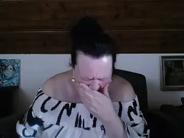 Stripchat Adult Webcam of TiffanyMature